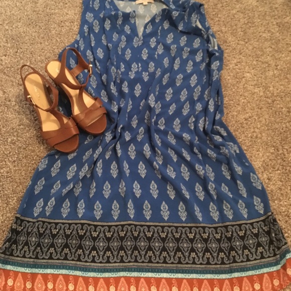 LOFT Dresses & Skirts - Throw it on and out the door!